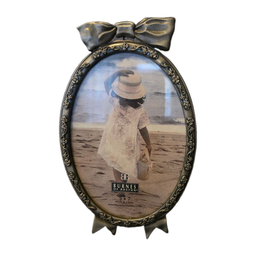 Vintage Burnes of Boston Bow Top Oval Photo Frame Silver Tone Floral 5*7
